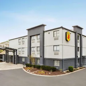 2* Hotel Super 8 By Wyndham Airport North