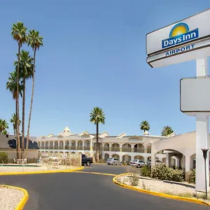 Days By Wyndham Airport - 2*, Phoenix United States